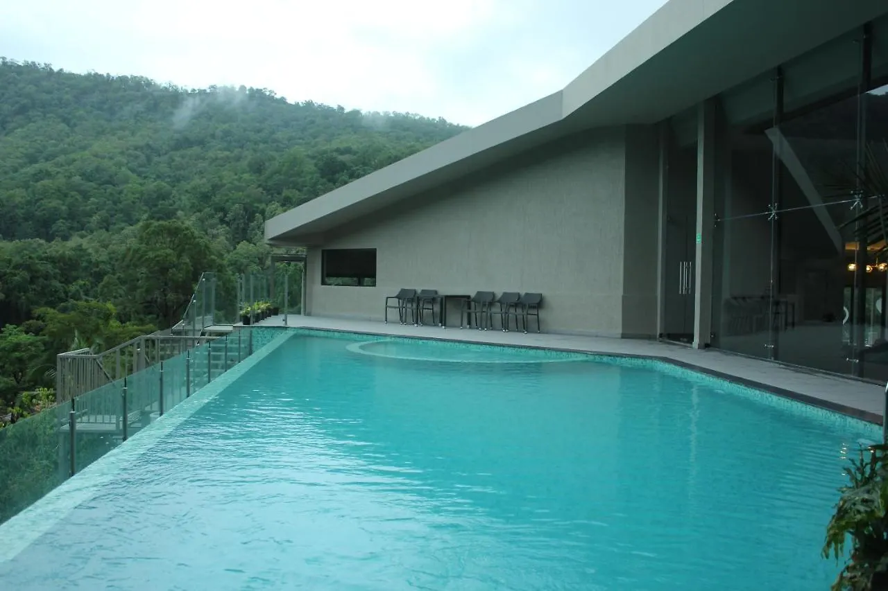 Niraamaya Retreats Samroha Athirappilly 호텔